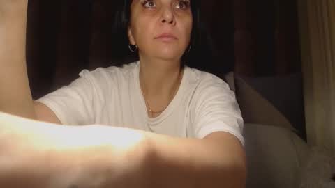 Daniella online show from 12/18/25, 10:43