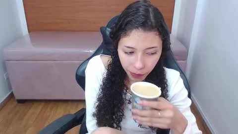 Danatella  online show from 01/15/26, 12:54