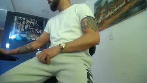 danbury online show from 11/25/25, 03:56