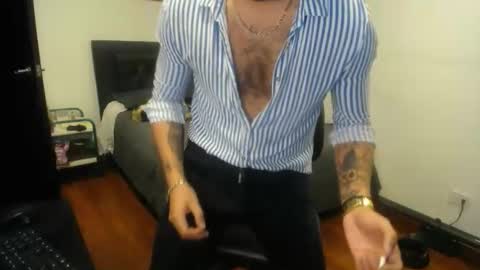 danbury online show from 02/12/26, 04:51