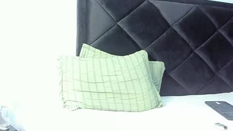 Snapshot of dancelwashington chatting on 02/12/25, 11:09 Dancel online show from 02/12/25, 11:09