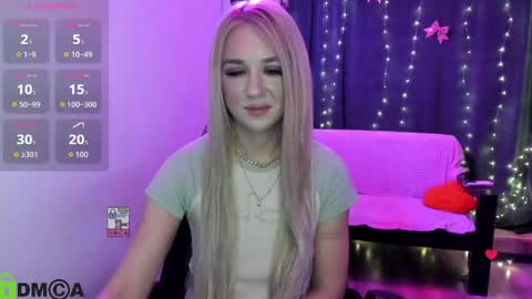 dances_queen online show from 05/13/26, 07:28