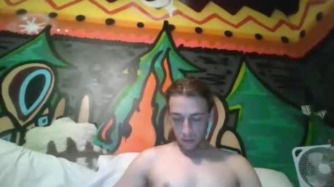 Snapshot of dandan420710 chatting on 11/02/25, 04:59 dandan420710 online show from 11/02/25, 04:59