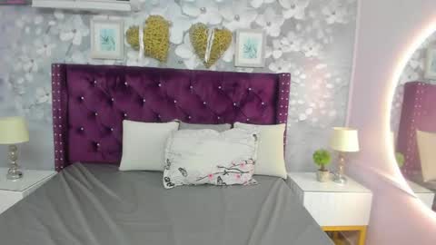 Daniela online show from 04/08/26, 11:32