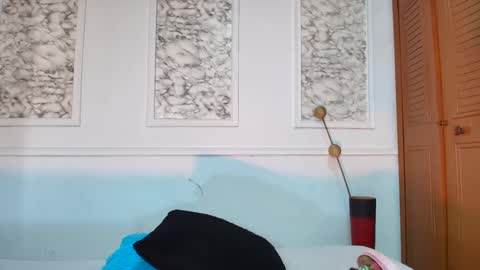 Danella Houston online show from 09/20/25, 08:10