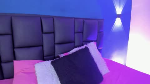 daneska online show from 09/24/25, 07:50