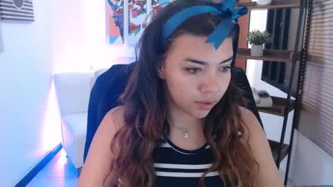 Veronica online show from 09/09/25, 11:54