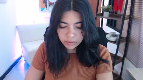 Veronica online show from 03/13/26, 11:39