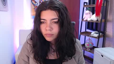 Veronica online show from 07/15/26, 11:48