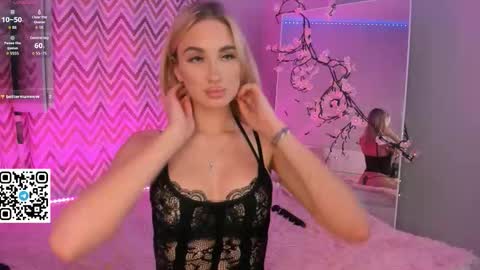 Bella online show from 11/06/25, 07:37