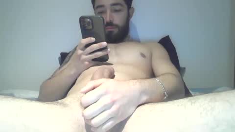 Snapshot of dani3l9905 chatting on 10/15/25, 11:49 dani3l9905 online show from 10/15/25, 11:49