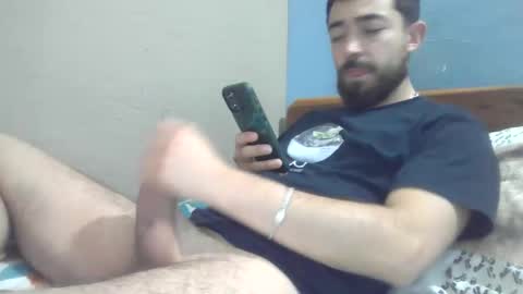 Snapshot of dani3l9905 chatting on 11/04/25, 01:21 dani3l9905 online show from 11/04/25, 01:21