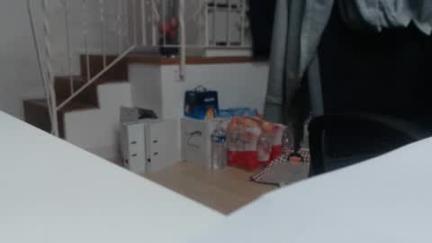 Snapshot of dani_alpina chatting on 01/14/26, 10:32 dani_alpina online show from 01/14/26, 10:32