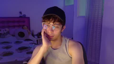 Snapshot of dani_dancer chatting on 04/25/26, 10:40 Dani Dancer online show from 04/25/26, 10:40