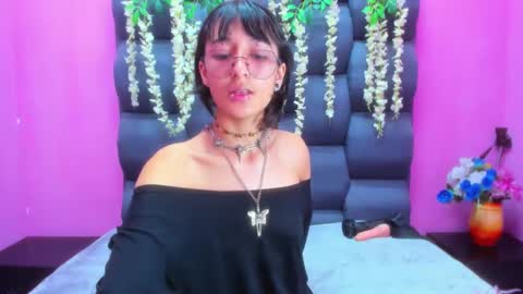 dani_dream online show from 10/09/25, 02:04