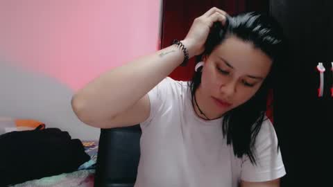 dani y jocelyn online show from 02/24/25, 09:31