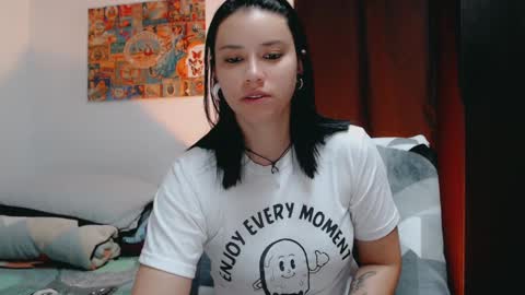 dani y jocelyn online show from 03/01/25, 02:13