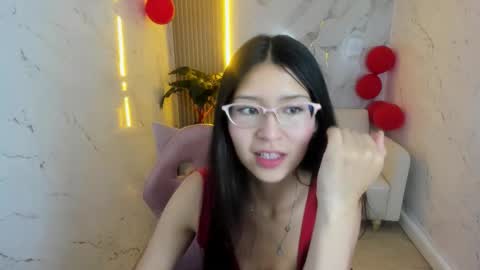 Snapshot of dani_tf chatting on 02/19/26, 12:56 dani_tf online show from 02/19/26, 12:56