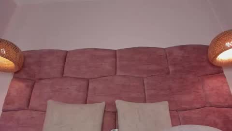 Snapshot of dani_velvet chatting on 02/03/26, 06:22 online show from 02/03/26, 06:22