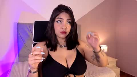 dania22_ online show from 03/31/26, 01:33