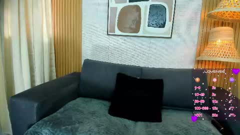 Snapshot of dania_moore_ chatting on 07/18/26, 07:50 JANE online show from 07/18/26, 07:50