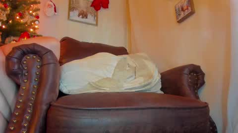 danidollxxx online show from 11/11/25, 02:55