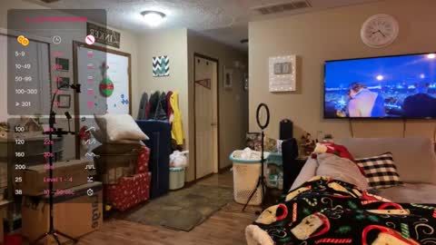 Dani Dragon online show from 12/22/24, 09:44