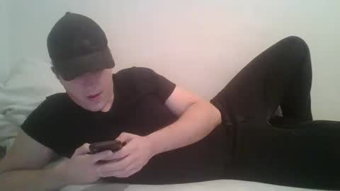 daniel4567890new online show from 01/01/25, 07:32