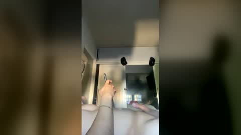 Snapshot of daniel548918 chatting on 02/25/26, 04:49 daniel548918 online show from 02/25/26, 04:49