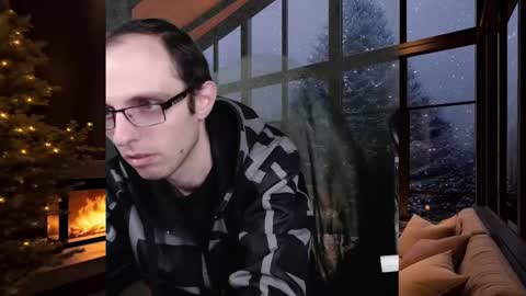 Snapshot of daniel9121 chatting on 12/20/24, 04:25 Daniel9121 online show from 12/20/24, 04:25