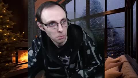 Snapshot of daniel9121 chatting on 12/23/24, 08:03 Daniel9121 online show from 12/23/24, 08:03