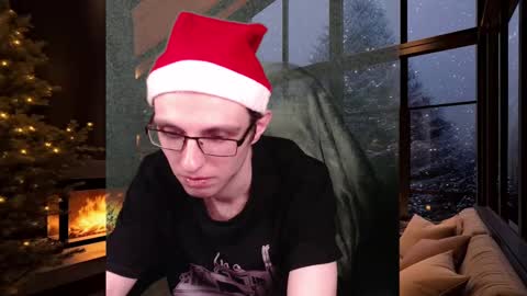 Snapshot of daniel9121 chatting on 12/25/24, 09:00 Daniel9121 online show from 12/25/24, 09:00