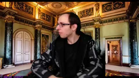 Snapshot of daniel9121 chatting on 02/16/25, 01:16 Daniel9121 online show from 02/16/25, 01:16