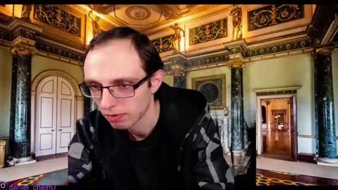 Snapshot of daniel9121 chatting on 02/25/25, 03:27 Daniel9121 online show from 02/25/25, 03:27