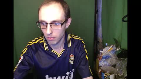 Snapshot of daniel9121 chatting on 02/15/26, 01:09 Daniel9121 online show from 02/15/26, 01:09