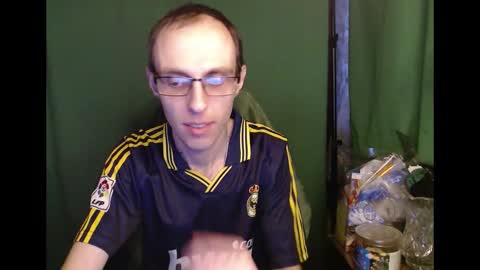 Snapshot of daniel9121 chatting on 02/21/26, 01:23 Daniel9121 online show from 02/21/26, 01:23