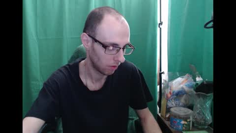 Snapshot of daniel9121 chatting on 03/19/26, 10:19 Daniel9121 online show from 03/19/26, 10:19