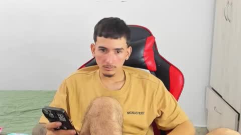 DANIEL online show from 11/30/25, 03:54