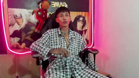 daniel_deluc77 online show from 12/20/25, 06:31