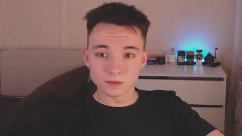 Daniel  Jerry online show from 12/21/25, 07:21