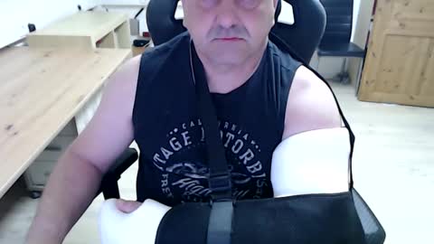 daniel_master online show from 04/02/26, 07:44