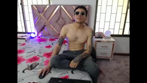 Snapshot of daniel_velez26 chatting on 04/30/26, 02:34 daniel_velez26 online show from 04/30/26, 02:34