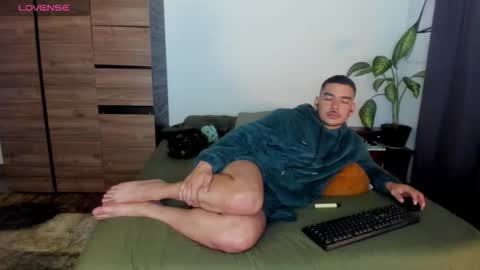 Dani  online show from 11/15/25, 09:21