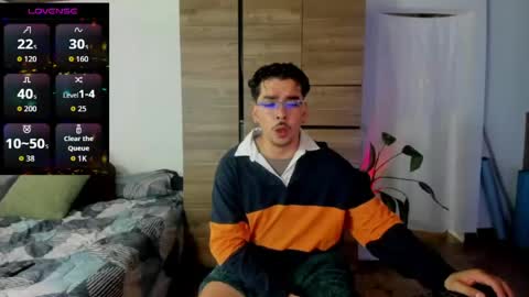 Snapshot of daniel_vianchi chatting on 04/29/26, 05:30 Dani online show from 04/29/26, 05:30