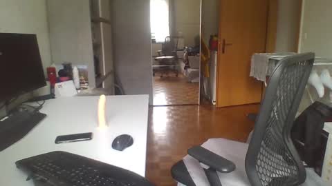 Snapshot of daniela69i chatting on 02/12/25, 02:10 newcumer online show from 02/12/25, 02:10