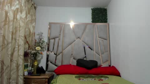 Daniela online show from 04/06/26, 11:11