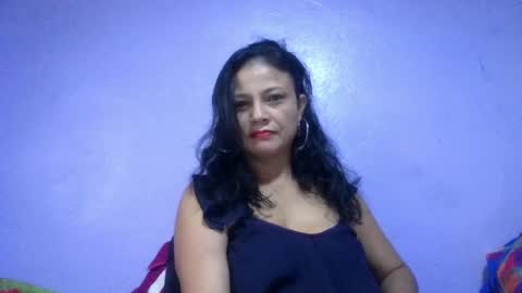 daniela_love1 online show from 07/05/26, 08:16