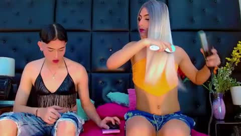 daniela_pink_ online show from 02/04/26, 09:09