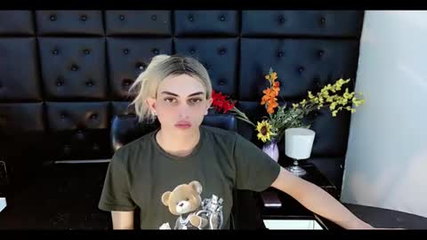 daniela_pink_ online show from 02/11/26, 08:36