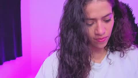 daniela_rivasthl online show from 04/22/26, 03:42